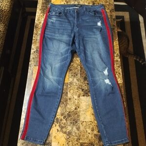 Judy Blue Skinny Fit Mid Rise Jeans